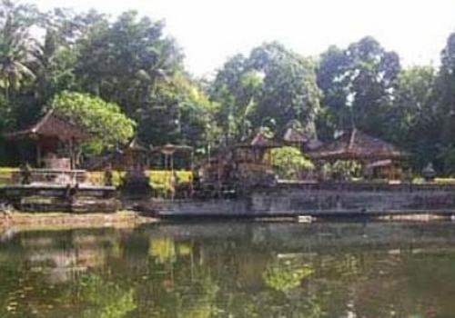 Taman Bali Raja